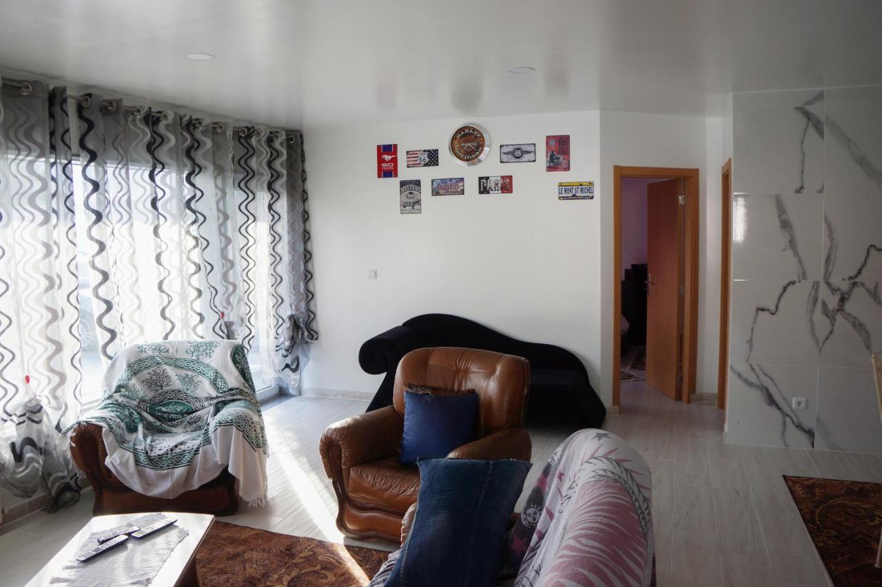 Casinha Das Bonecas - Casa Com Piscina Privada Aveiro Exteriér fotografie